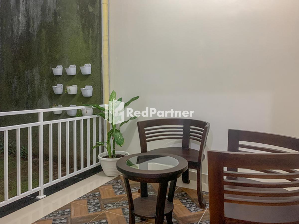 Reddoorz Syariah At Hotel Nuri Indah Dongkelan Yogyakarta Bantul Esterno foto